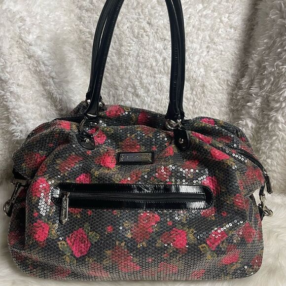 BETSEY JOHNSON Full SEQUINS RED ROSES Tote HOBO  Weekender Bag - Picture 5 of 16